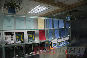 �A���hҊ�½̲�չʾ��