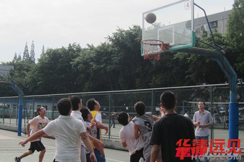 打球、聚餐、K歌一條龍的周末——成都校區安卓班活動